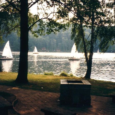 Hotel Restaurant Am Kriebsteinsee Bagian luar foto